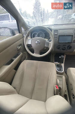 Хетчбек Nissan TIIDA 2008 в 