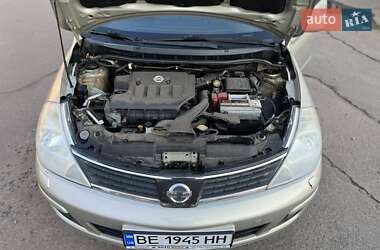 Седан Nissan TIIDA 2008 в 