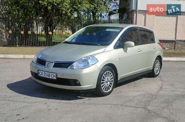 Хэтчбек Nissan TIIDA 2008 в Полтаве