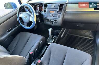 Хетчбек Nissan TIIDA 2008 в 