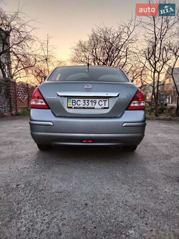 Седан Nissan TIIDA 2012 в Львове фото 13 Седан Nissan TIIDA 2012 в Львове