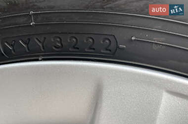Хетчбек Nissan TIIDA 2011 в 