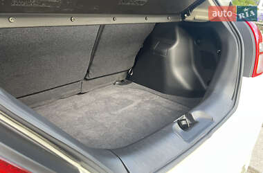 Хетчбек Nissan TIIDA 2011 в 