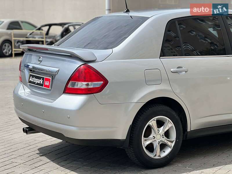 Седан Nissan TIIDA 2006 в Одессе