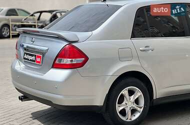 Седан Nissan TIIDA 2006 в 