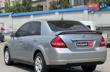 Седан Nissan TIIDA 2006 в 