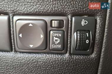 Хетчбек Nissan TIIDA 2010 в 