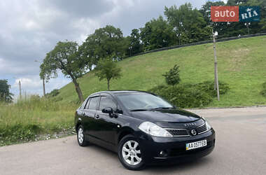 Седан Nissan TIIDA 2007 в Чернігові