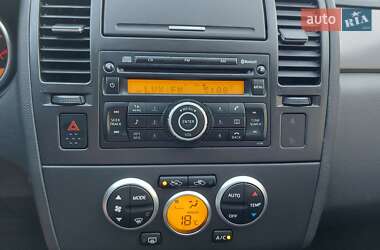 Хетчбек Nissan TIIDA 2007 в 