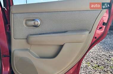 Седан Nissan TIIDA 2008 в 