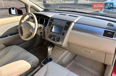 Седан Nissan TIIDA 2008 в 