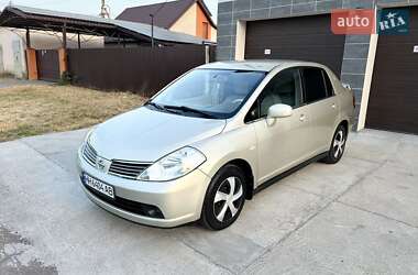 Седан Nissan TIIDA 2008 в Измаиле