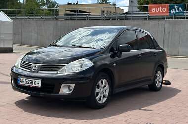 Седан Nissan TIIDA 2008 в Львове