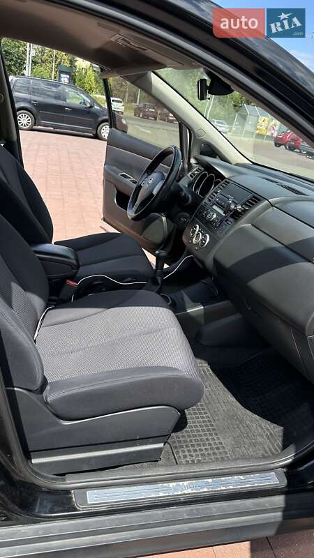 Седан Nissan TIIDA 2008 в Одессе