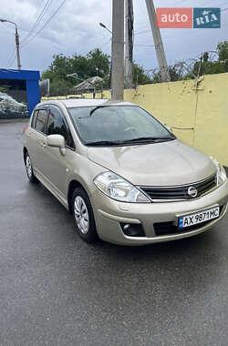 Хэтчбек Nissan TIIDA 2012 в Харькове