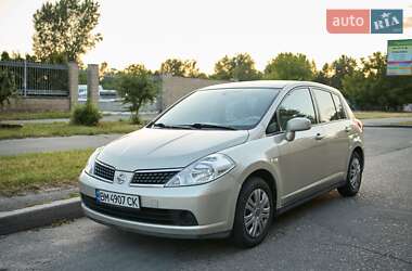 Хэтчбек Nissan TIIDA 2008 в Киеве