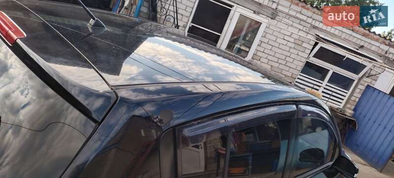 Хетчбек Nissan TIIDA 2007 в Миколаєві