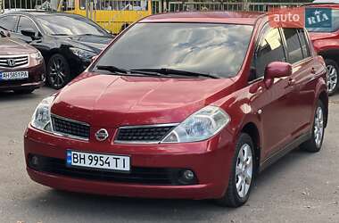 Хэтчбек Nissan TIIDA 2008 в Одессе