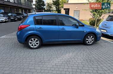 Хэтчбек Nissan TIIDA 2008 в Львове