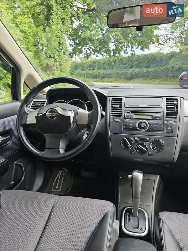 Хэтчбек Nissan TIIDA 2007 в Киеве