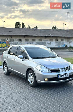 Седан Nissan TIIDA 2006 в Одесі