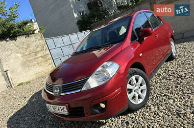 Седан Nissan TIIDA 2008 в Стрые