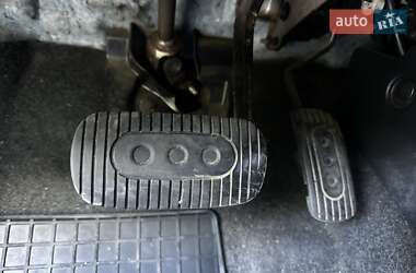 Хэтчбек Nissan TIIDA 2010 в Днепре