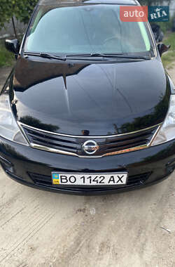 Седан Nissan TIIDA 2011 в Львові