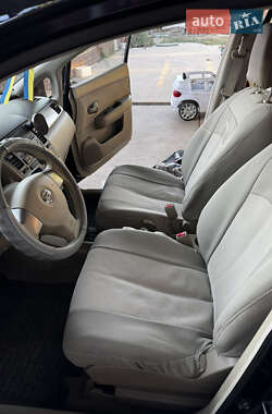 Хэтчбек Nissan TIIDA 2007 в 