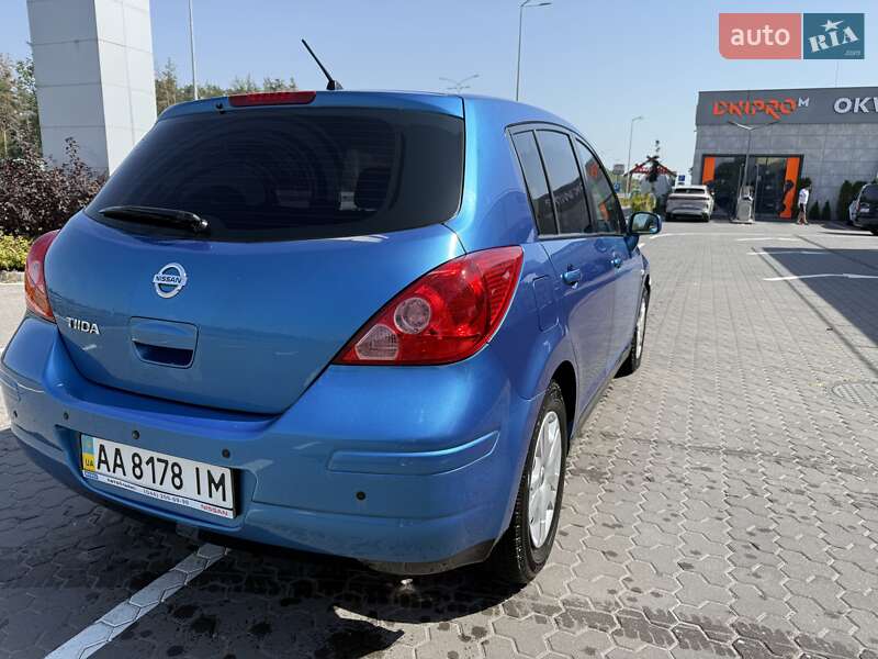 Хетчбек Nissan TIIDA 2007 в Києві фото 5 Хетчбек Nissan TIIDA 2007 в Києві