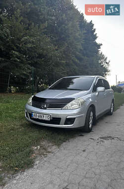 Хетчбек Nissan TIIDA 2008 в Вінниці
