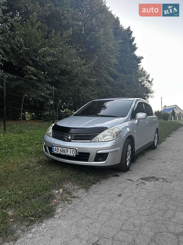 Хэтчбек Nissan TIIDA 2008 в Виннице фото 2 Хэтчбек Nissan TIIDA 2008 в Виннице