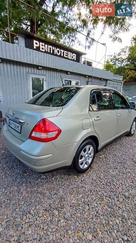 Седан Nissan TIIDA 2008 в Одессе