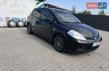 Хэтчбек Nissan TIIDA 2007 в Киеве