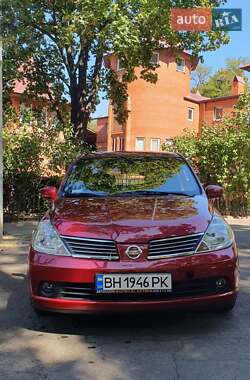 Хэтчбек Nissan TIIDA 2008 в Одессе