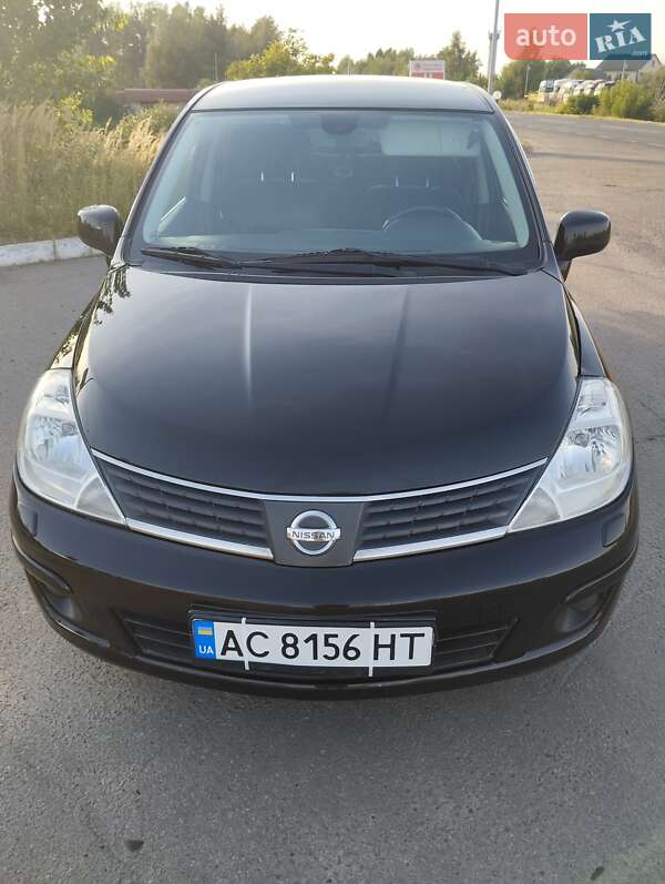 Седан Nissan TIIDA 2010 в Ковелі