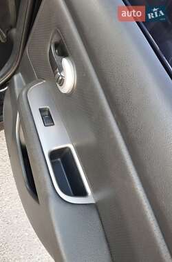 Седан Nissan TIIDA 2010 в 