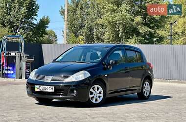 Хэтчбек Nissan TIIDA 2008 в Днепре