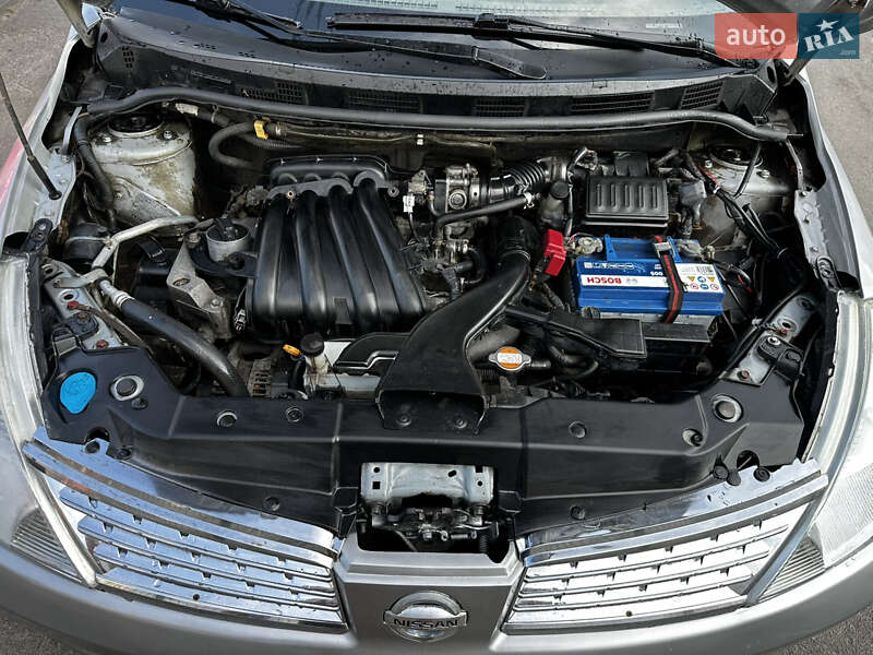 Хетчбек Nissan TIIDA 2007 в Києві