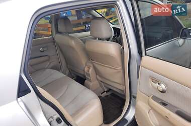 Седан Nissan TIIDA 2007 в  фото 16 Седан Nissan TIIDA 2007 в