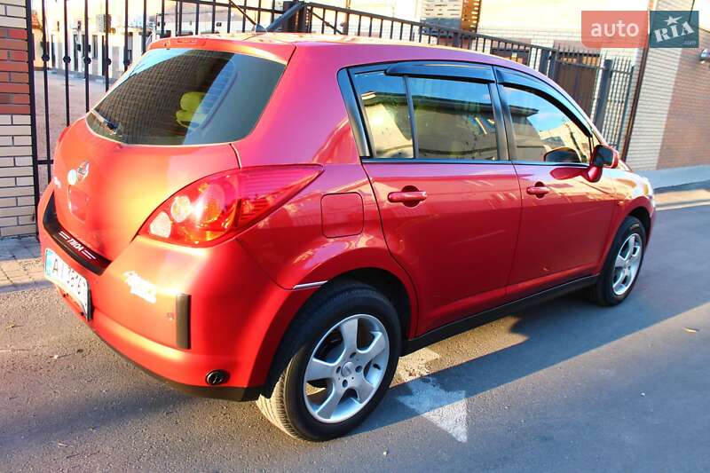 Хэтчбек Nissan TIIDA 2008 в Белой Церкви фото 11 Хэтчбек Nissan TIIDA 2008 в Белой Церкви