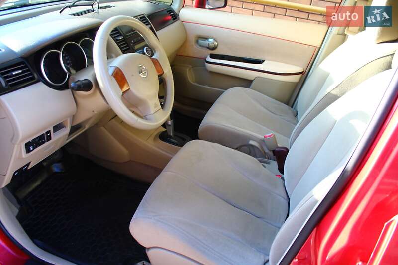 Хэтчбек Nissan TIIDA 2008 в Белой Церкви фото 23 Хэтчбек Nissan TIIDA 2008 в Белой Церкви