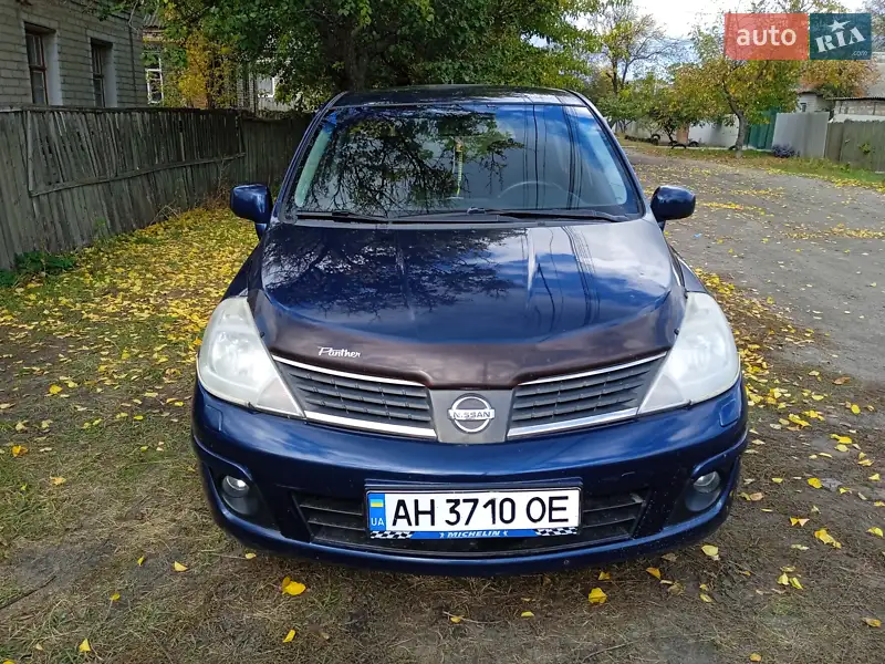 Nissan TIIDA