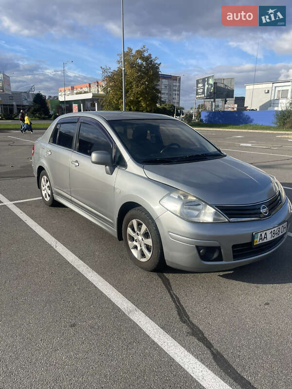 Седан Nissan TIIDA 2011 в Киеве фото 24 Седан Nissan TIIDA 2011 в Киеве