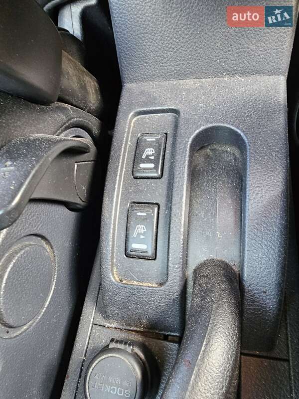 Хэтчбек Nissan TIIDA 2007 в Киеве