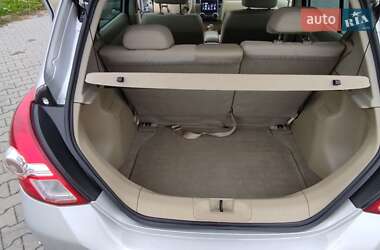 Хэтчбек Nissan TIIDA 2012 в 