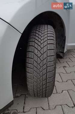 Хэтчбек Nissan TIIDA 2012 в 