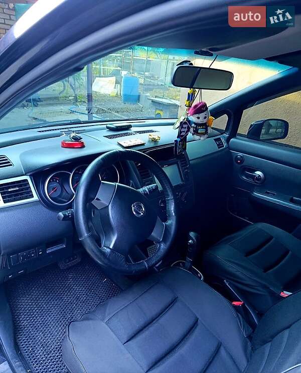 Хэтчбек Nissan TIIDA 2008 в Веселинове фото 5 Хэтчбек Nissan TIIDA 2008 в Веселинове