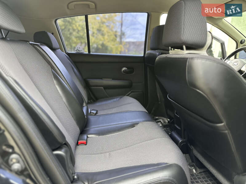 Хэтчбек Nissan TIIDA 2008 в Николаеве фото 10 Хэтчбек Nissan TIIDA 2008 в Николаеве