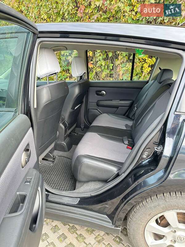 Хетчбек Nissan TIIDA 2008 в Києві